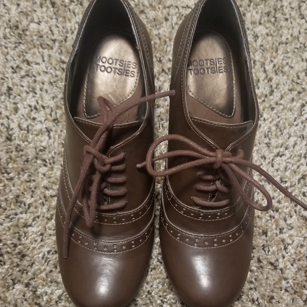 Brown wedges - Picture 1 of 2